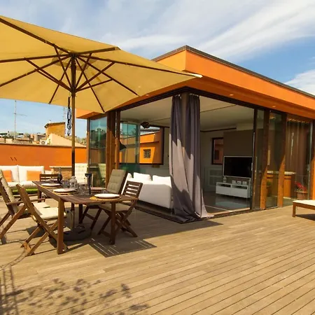Pelliccia 11 Trastevere Penthouse * روما