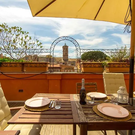 Appartement Pelliccia 11 Trastevere Penthouse Rome